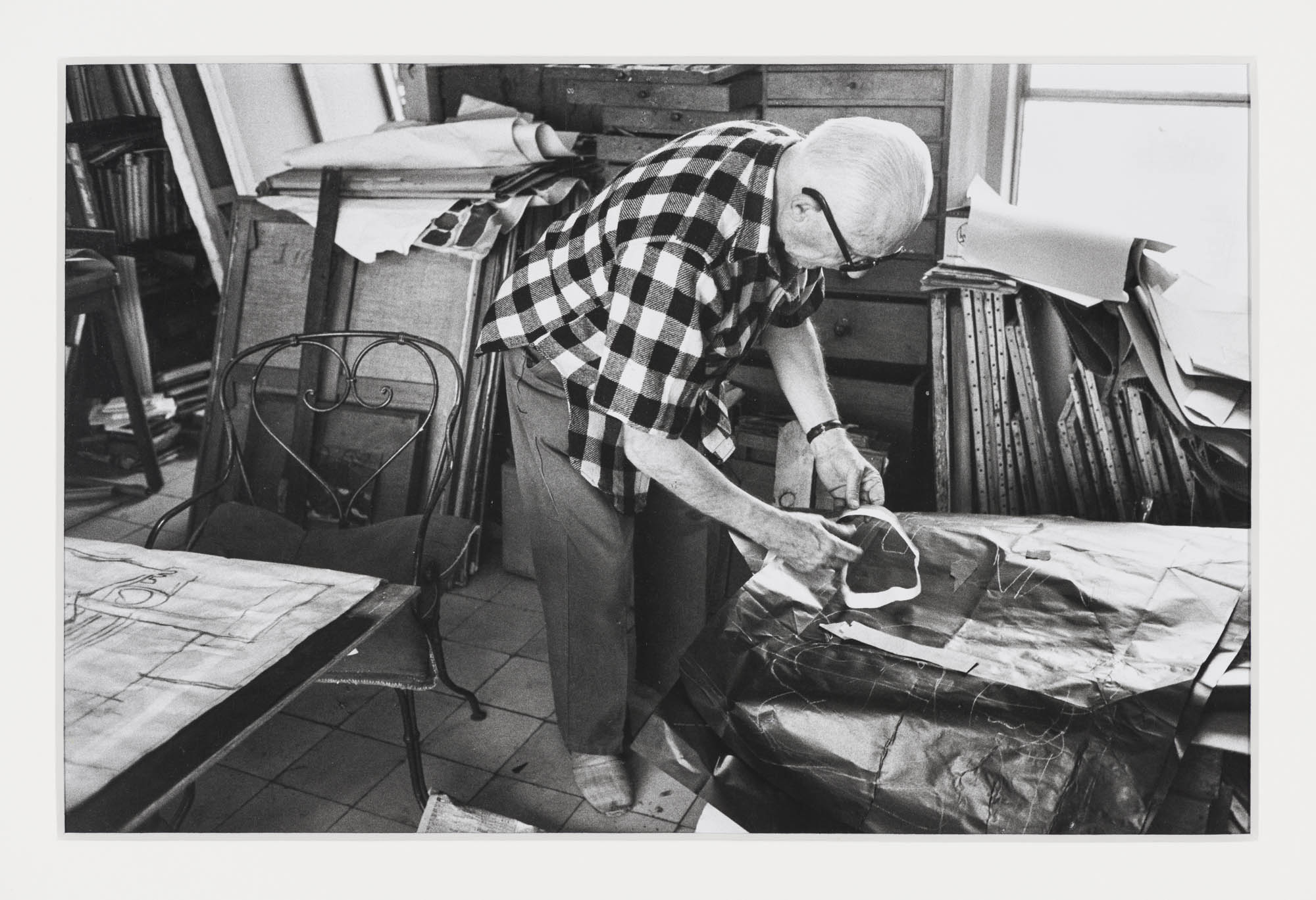 Le Corbusier in seinem Studio, 35 rue de Sèvres, Paris René Burri Fotografie