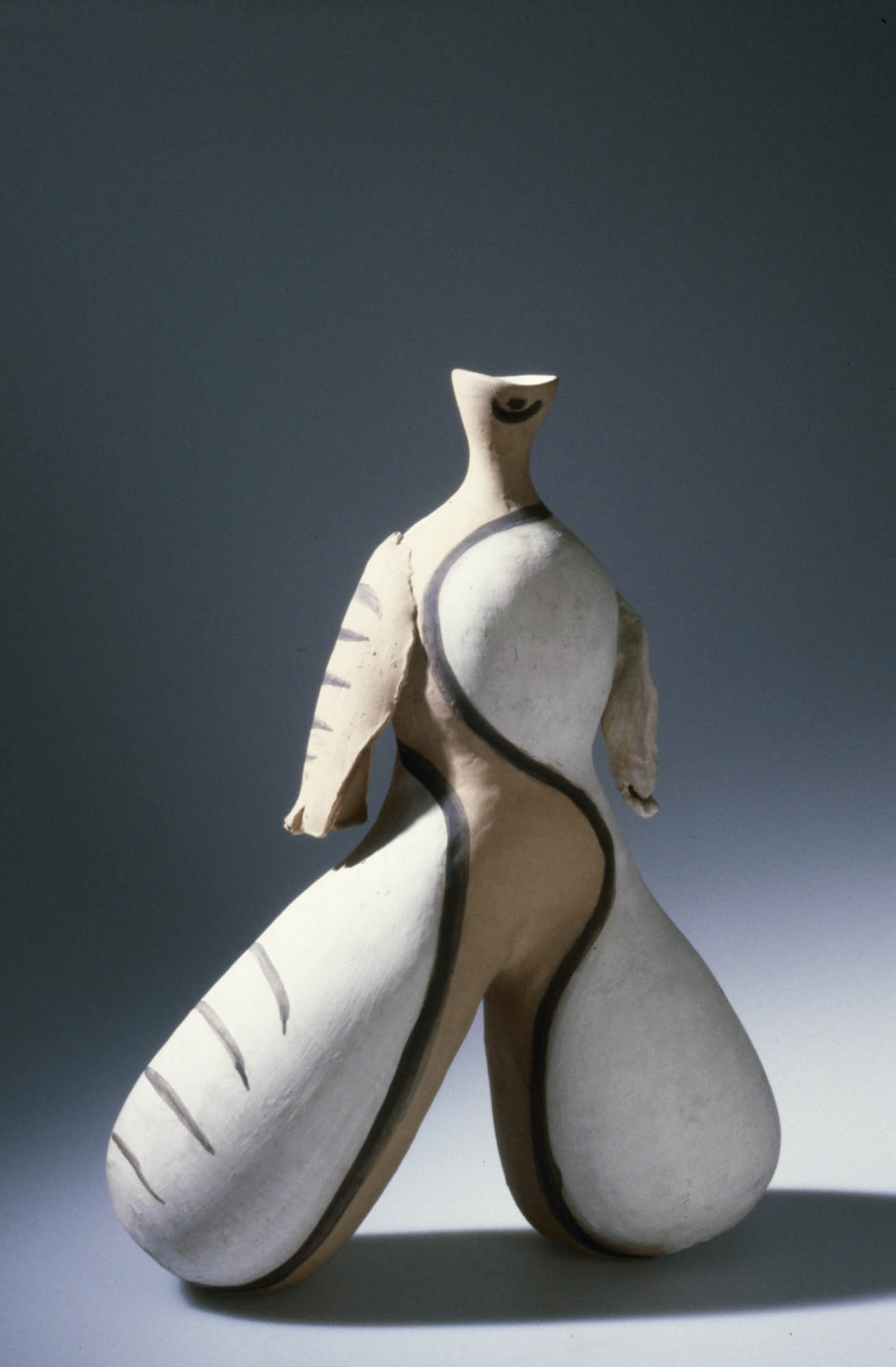 Gelber Vogel Margrit Linck-Daepp Vessel sculpture