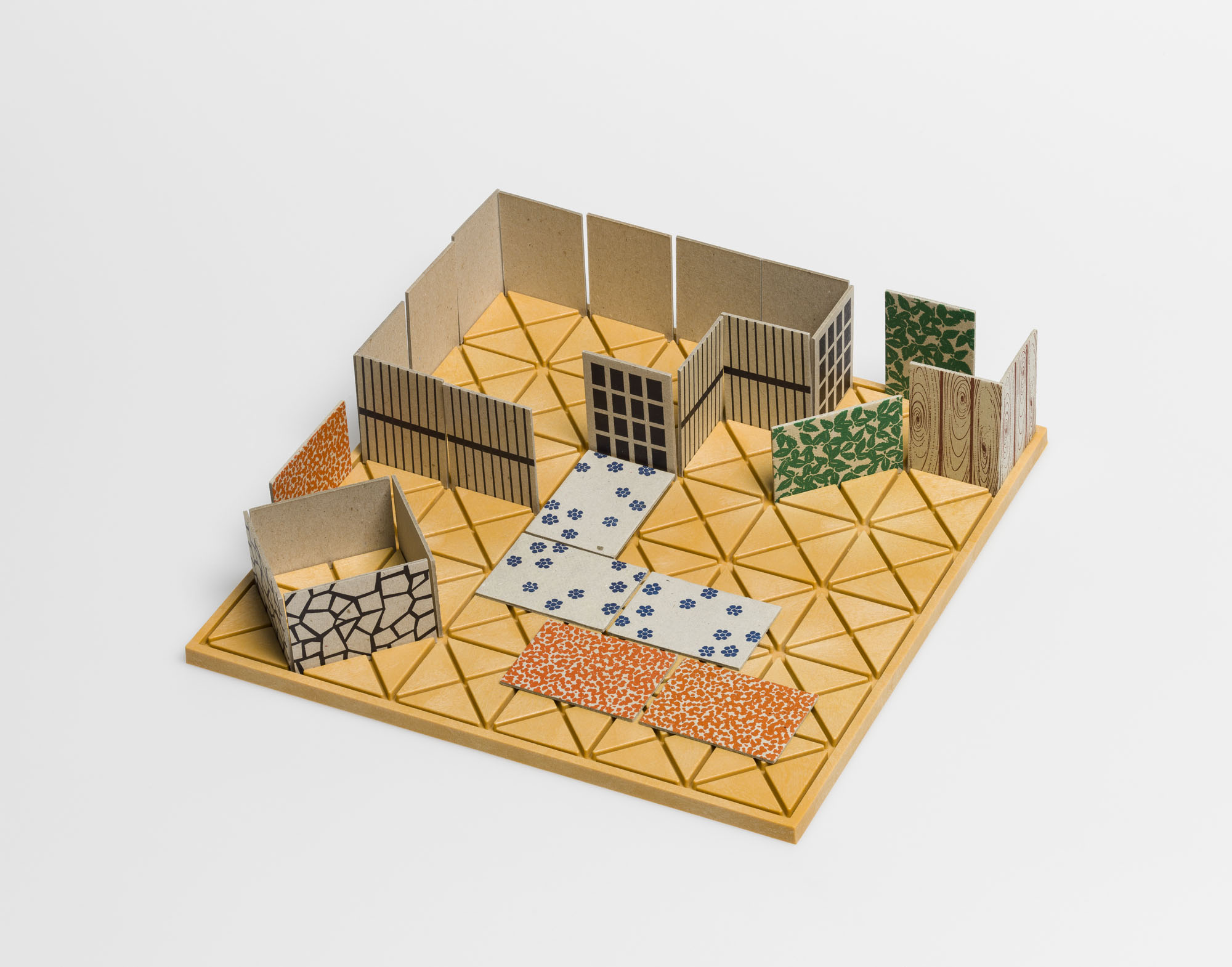 Abitacolo Bruno Munari Bett